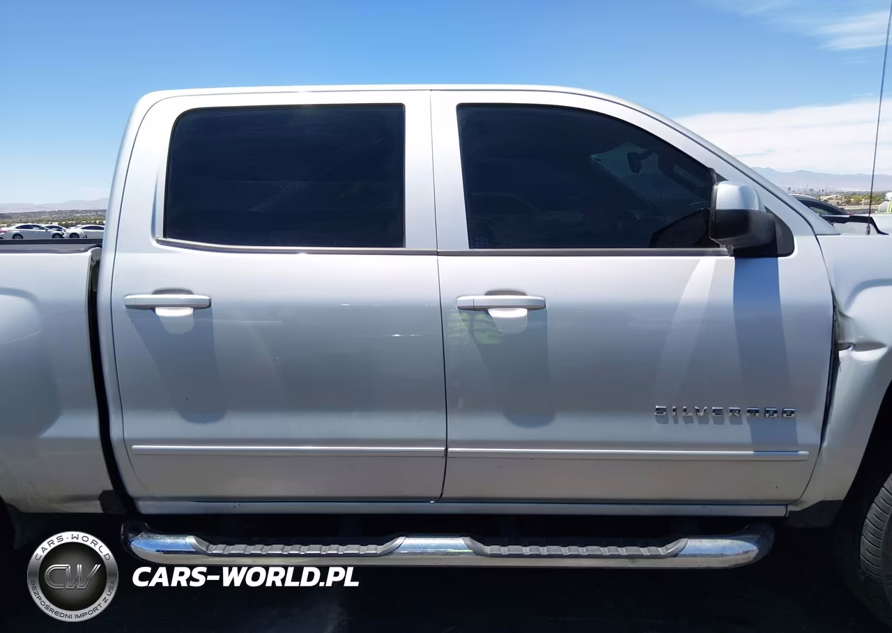 2018 Chevrolet Silverado C1500 Lt VIN:3GCPCREC2JG210934 - 14