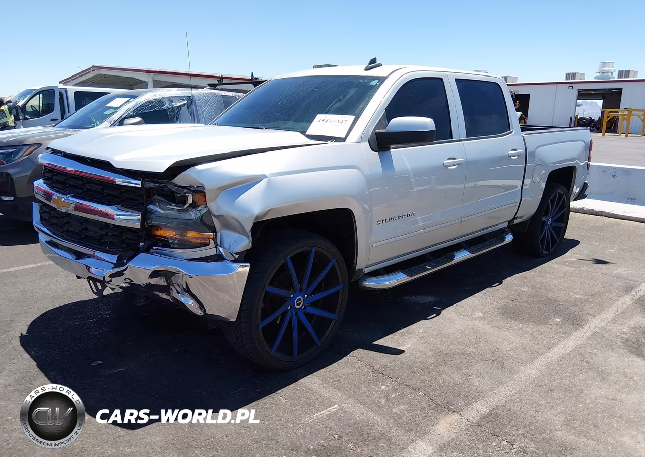 2018 Chevrolet Silverado C1500 Lt VIN:3GCPCREC2JG210934 - 2