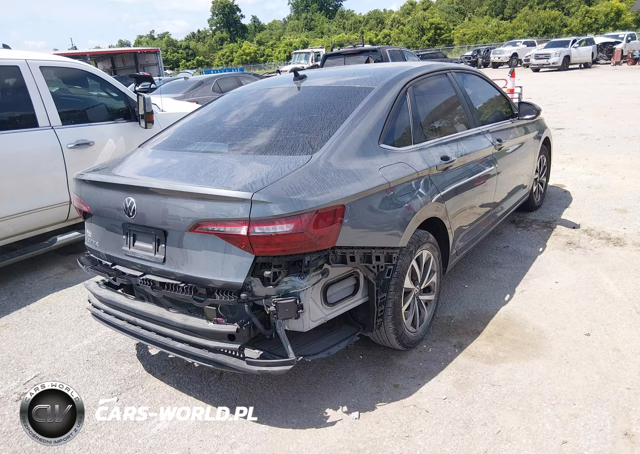 2024 Volkswagen Jetta 1.5T S VIN:3VW5M7BU3RM008507 - 4