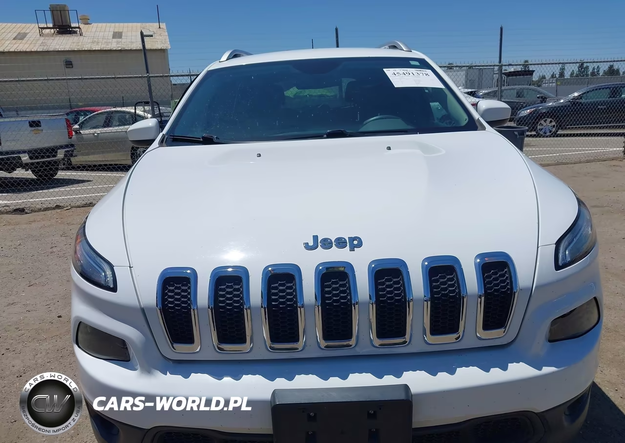 2018 Jeep Cherokee Latitude Fwd VIN:1C4PJLCXXJD518018 - 12