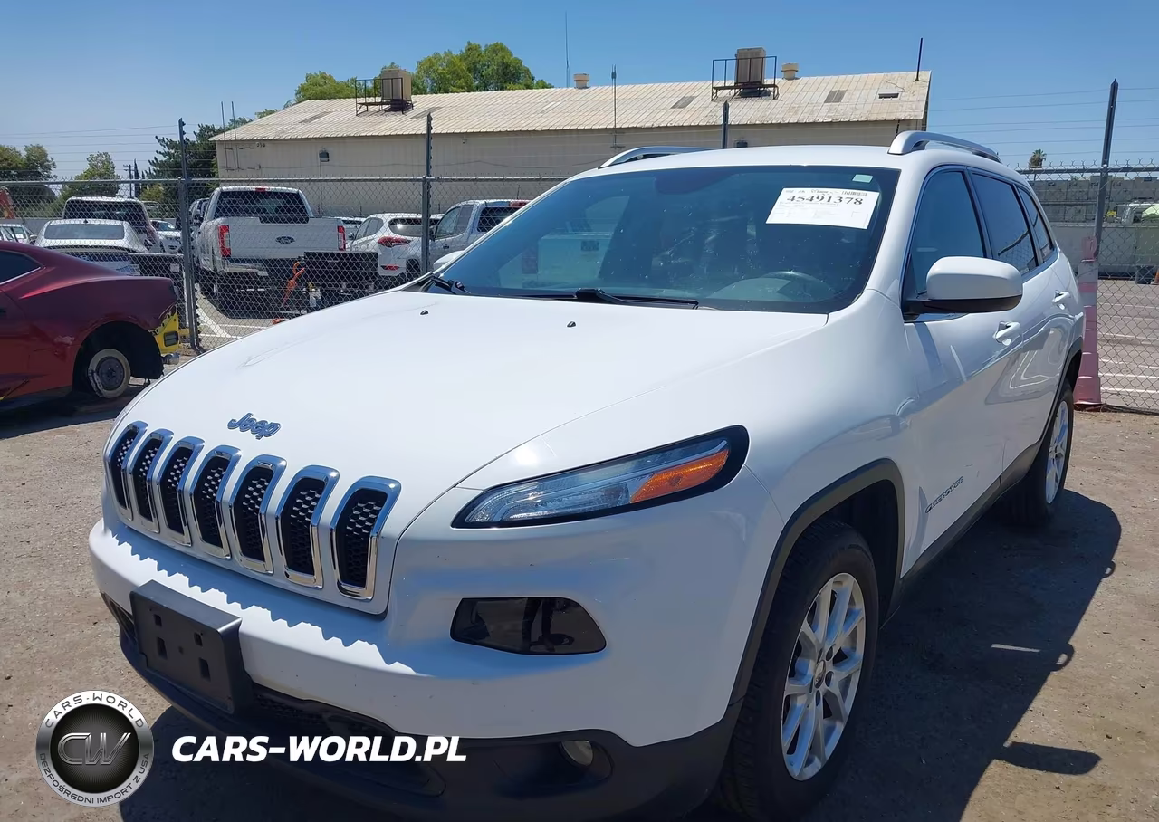 2018 Jeep Cherokee Latitude Fwd VIN:1C4PJLCXXJD518018 - 2