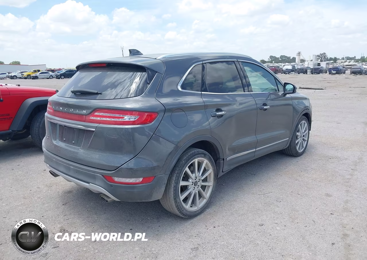 2019 Lincoln Mkc Reserve VIN:5LMCJ3C91KUL25945 - 4