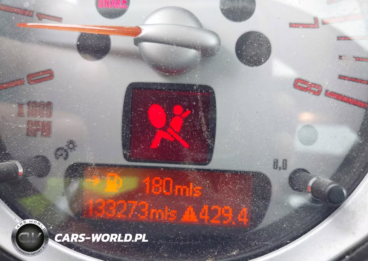 2008 Mini Cooper Hardtop VIN:WMWMF33588TU67117 - 15