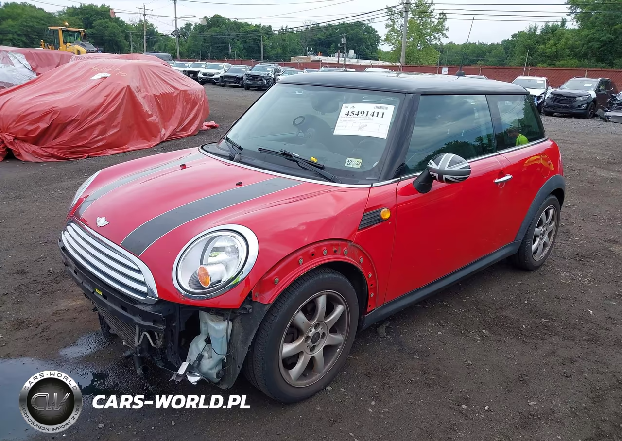 2008 Mini Cooper Hardtop VIN:WMWMF33588TU67117 - 6