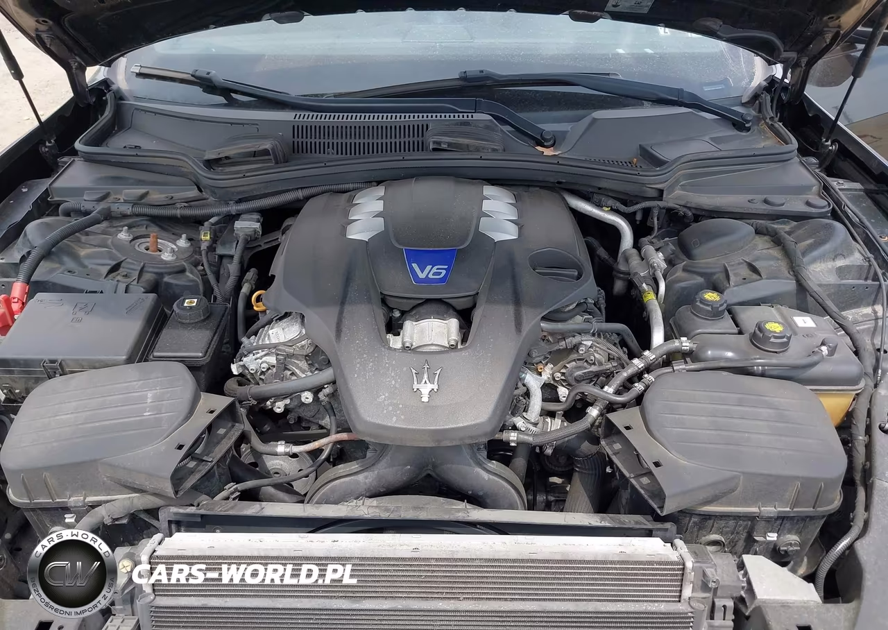 2015 Maserati Ghibli S Q4 VIN:ZAM57RTA3F1142125 - 10