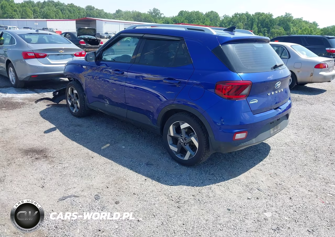 2022 Hyundai Venue Sel VIN:KMHRC8A35NU157718 - 3