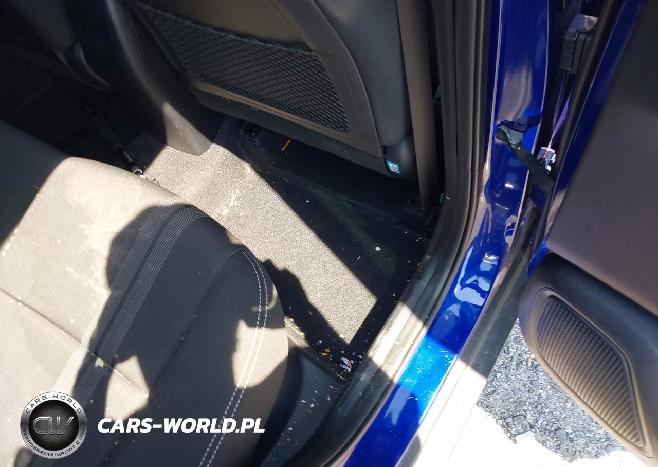 2022 Hyundai Venue Sel VIN:KMHRC8A35NU157718 - 8