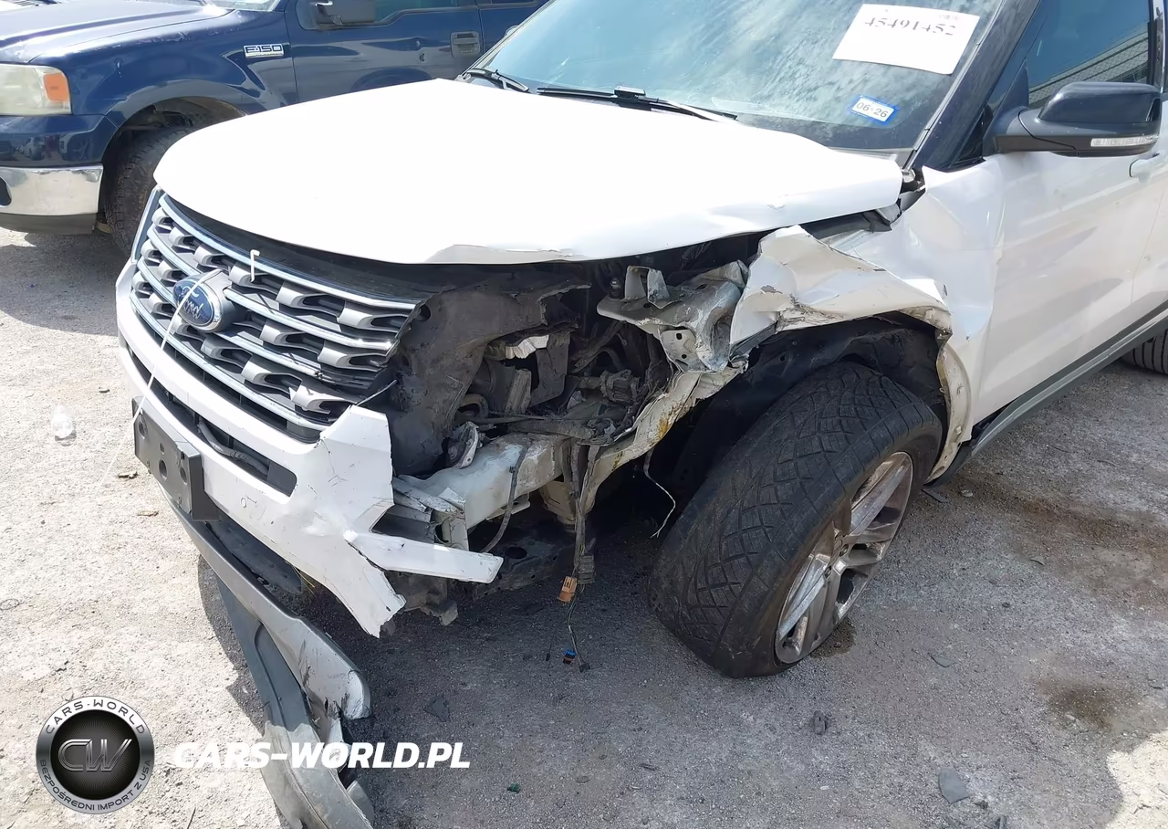 2016 Ford Explorer Xlt VIN:1FM5K7D88GGA61800 - 6