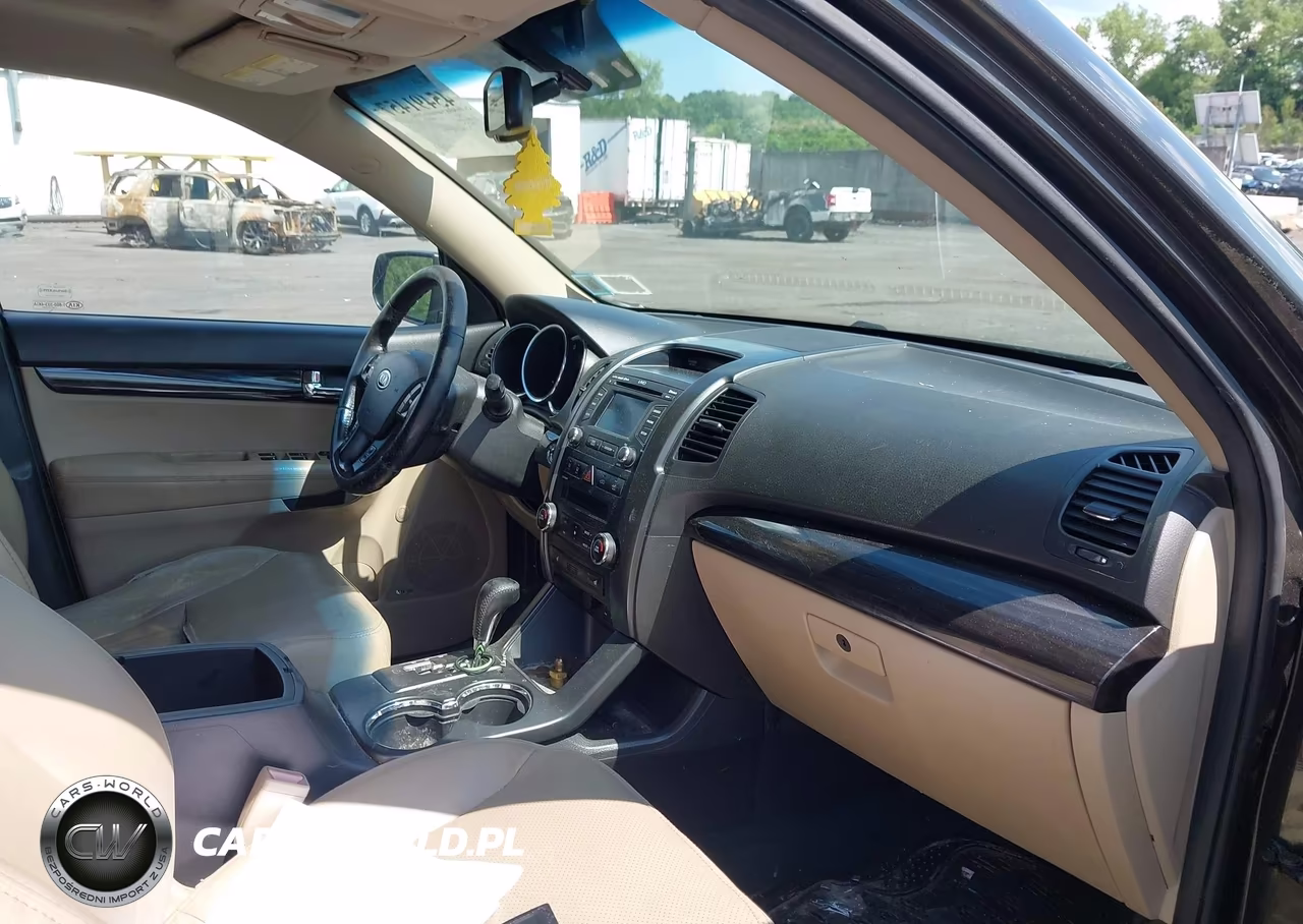 2012 Kia Sorento Ex V6 VIN:5XYKUDA28CG234051 - 5