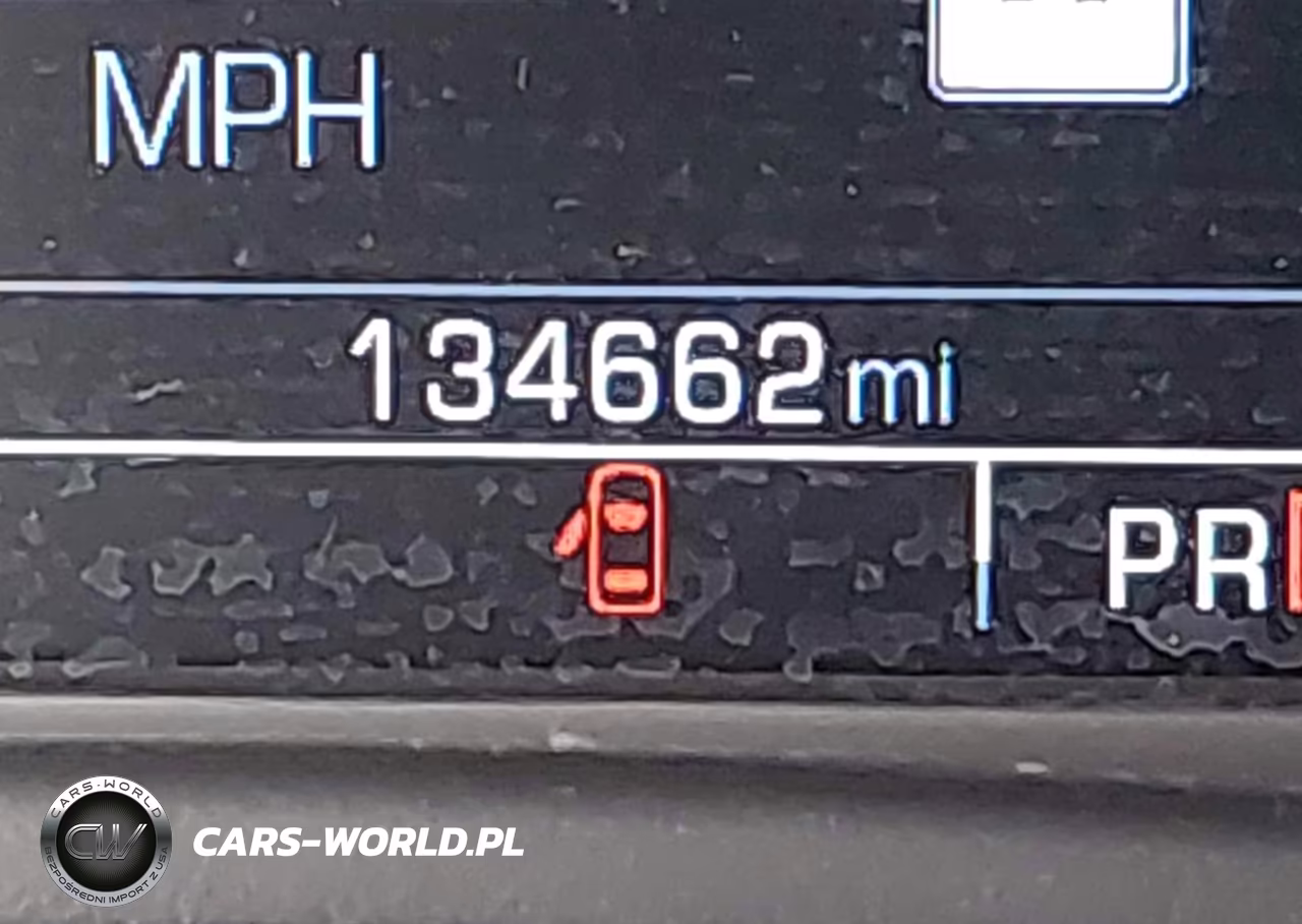 2019 Chevrolet Suburban Lt VIN:1GNSKHKC3KR386797 - 15