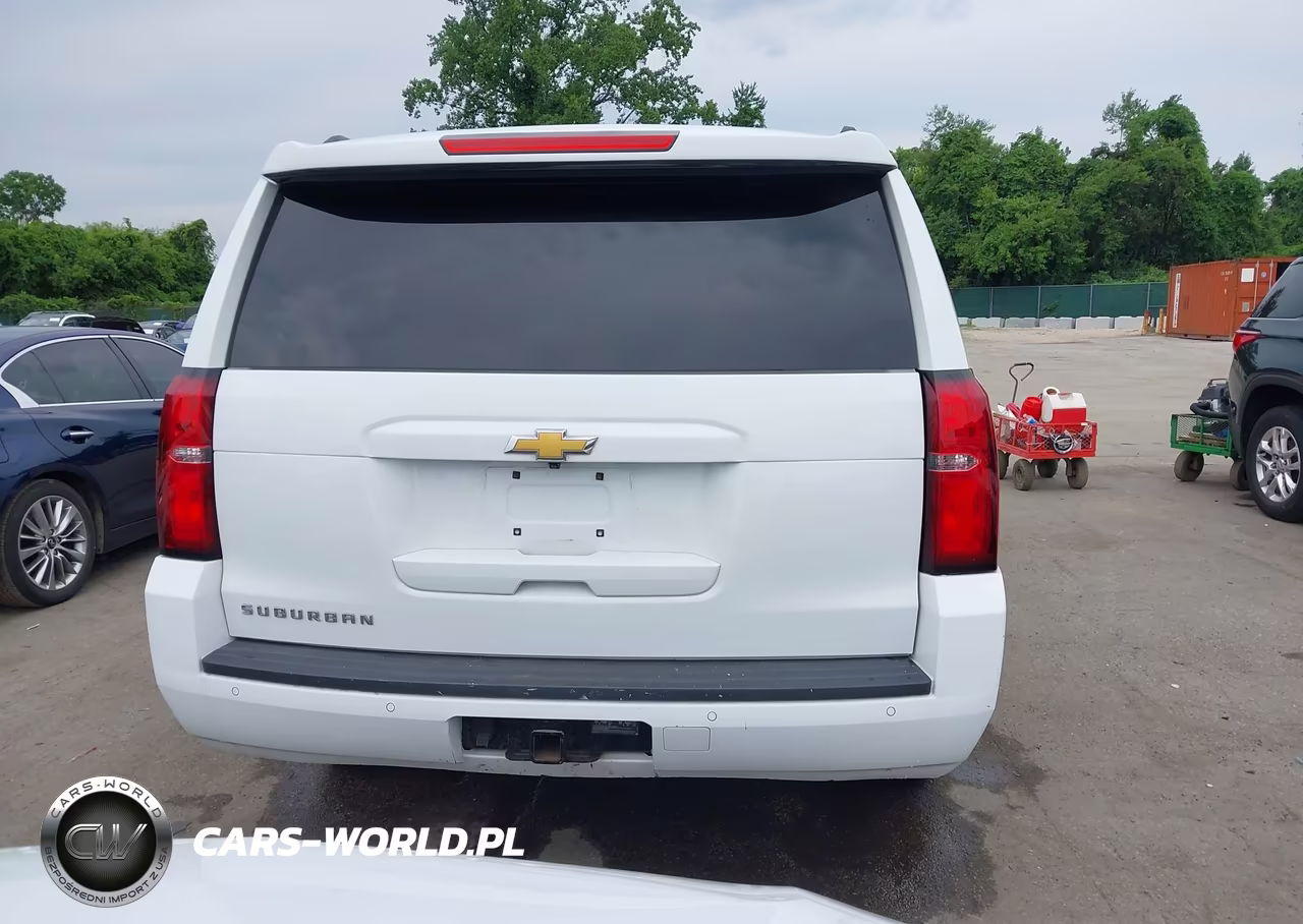 2019 Chevrolet Suburban Lt VIN:1GNSKHKC3KR386797 - 16