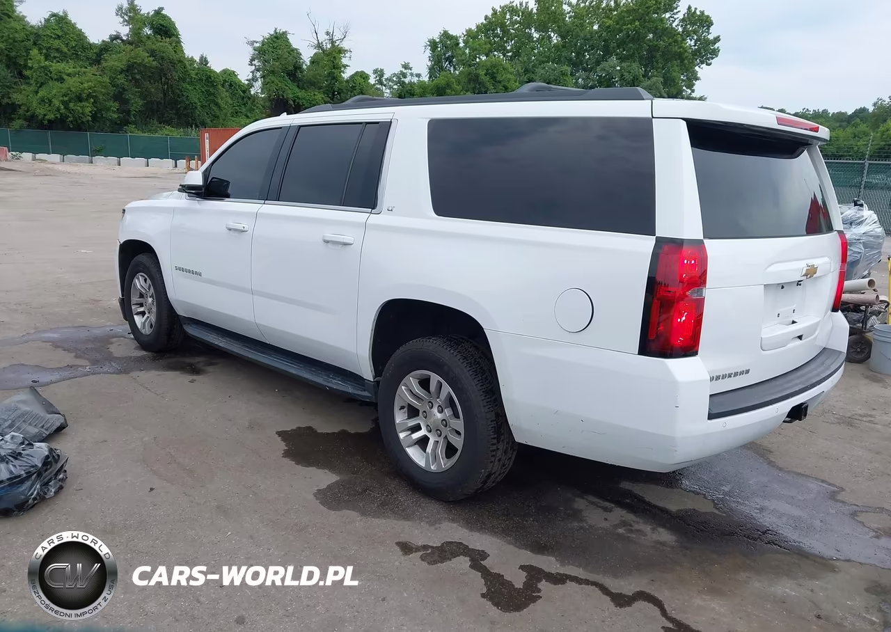 2019 Chevrolet Suburban Lt VIN:1GNSKHKC3KR386797 - 3