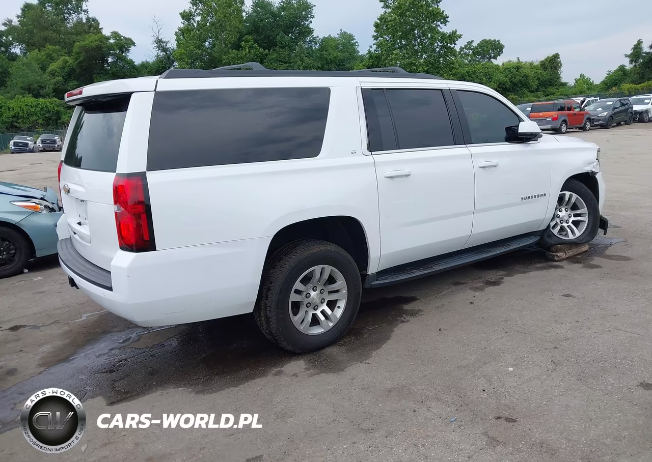 2019 Chevrolet Suburban Lt VIN:1GNSKHKC3KR386797 - 4