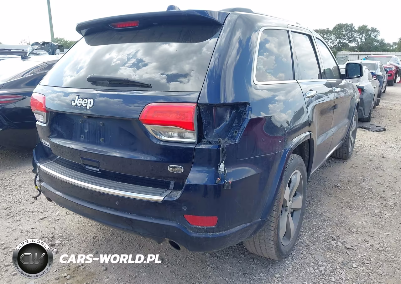 2015 Jeep Grand Cherokee Overland VIN:1C4RJECG9FC236017 - 4