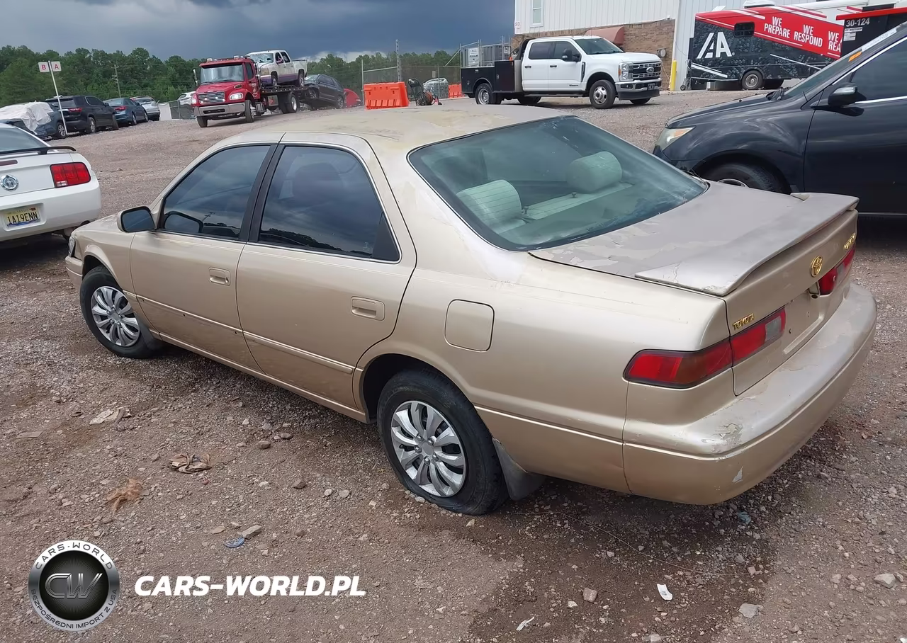 1998 Toyota Camry Le VIN:4T1BG22K1WU328538 - 3