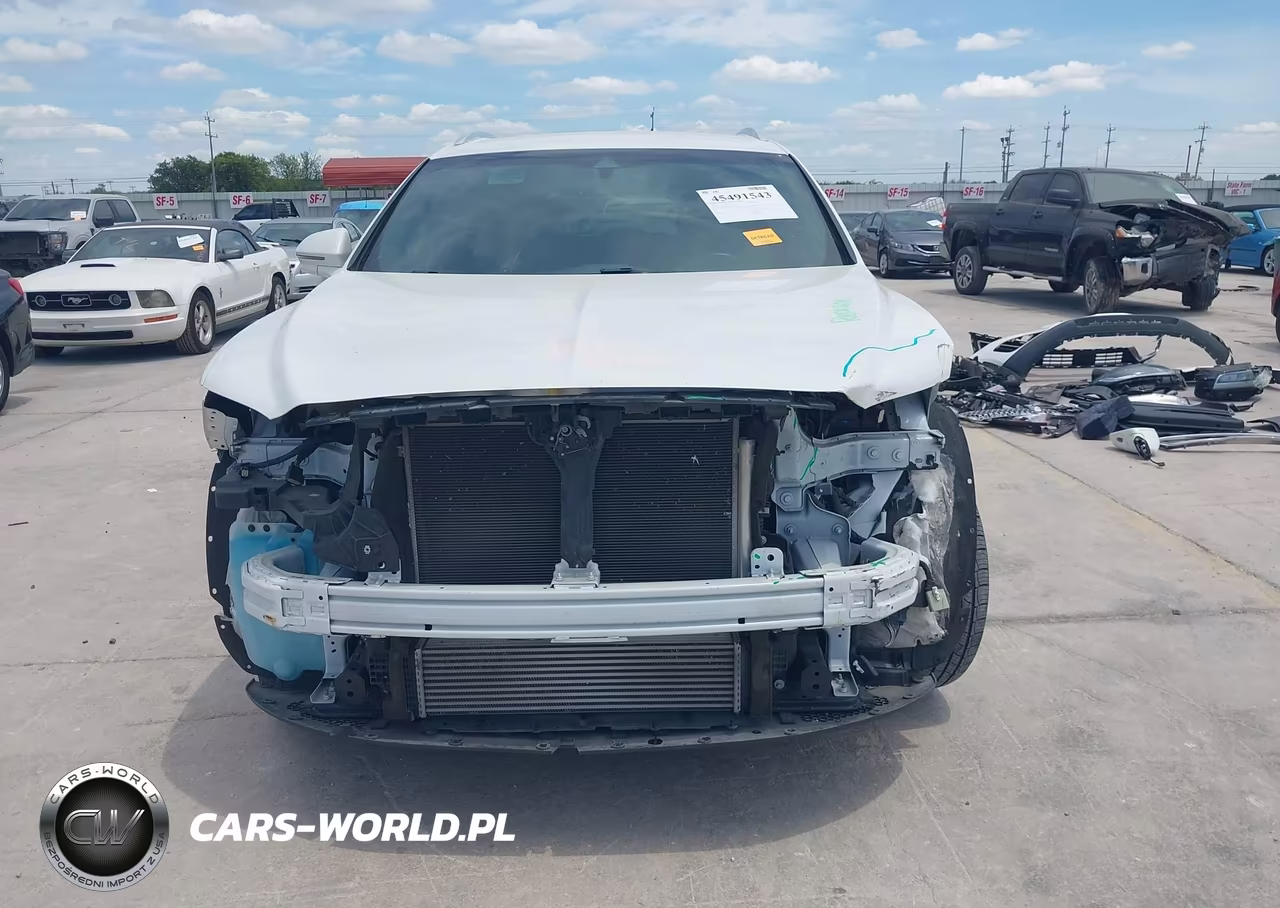 2020 Lincoln Nautilus Standard VIN:2LMPJ6J9XLBL04600 - 13