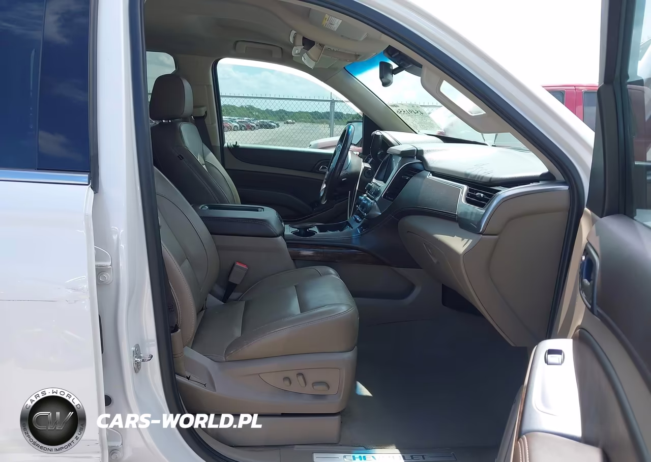 2019 Chevrolet Tahoe Lt VIN:1GNSCBKC1KR194272 - 5