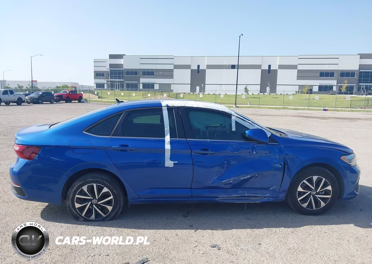2023 Volkswagen Jetta 1.5T S VIN:3VW5M7BU4PM045062 - 13