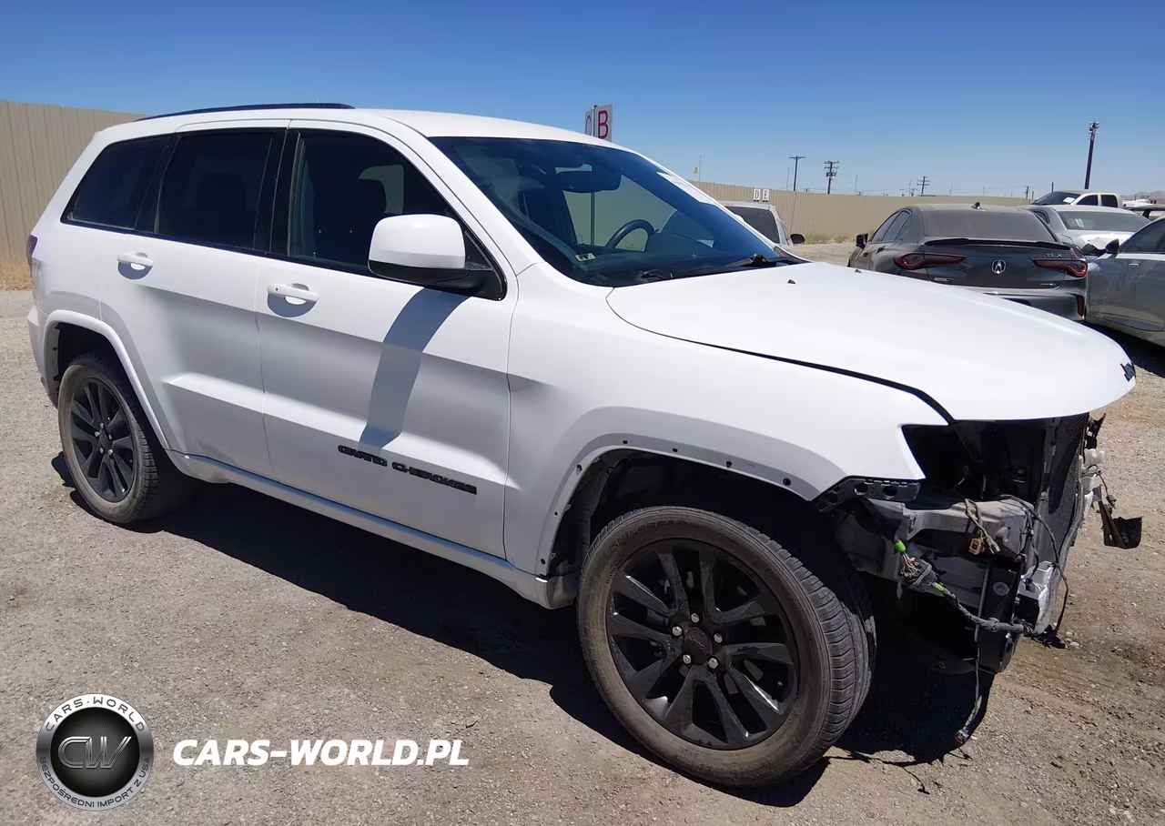 2019 Jeep Grand Cherokee Altitude 4X2 – zdjęcie 1 z 17