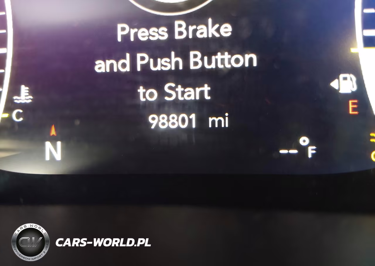 2019 Chrysler Pacifica Touring L Plus VIN:2C4RC1EG1KR575940 - 15