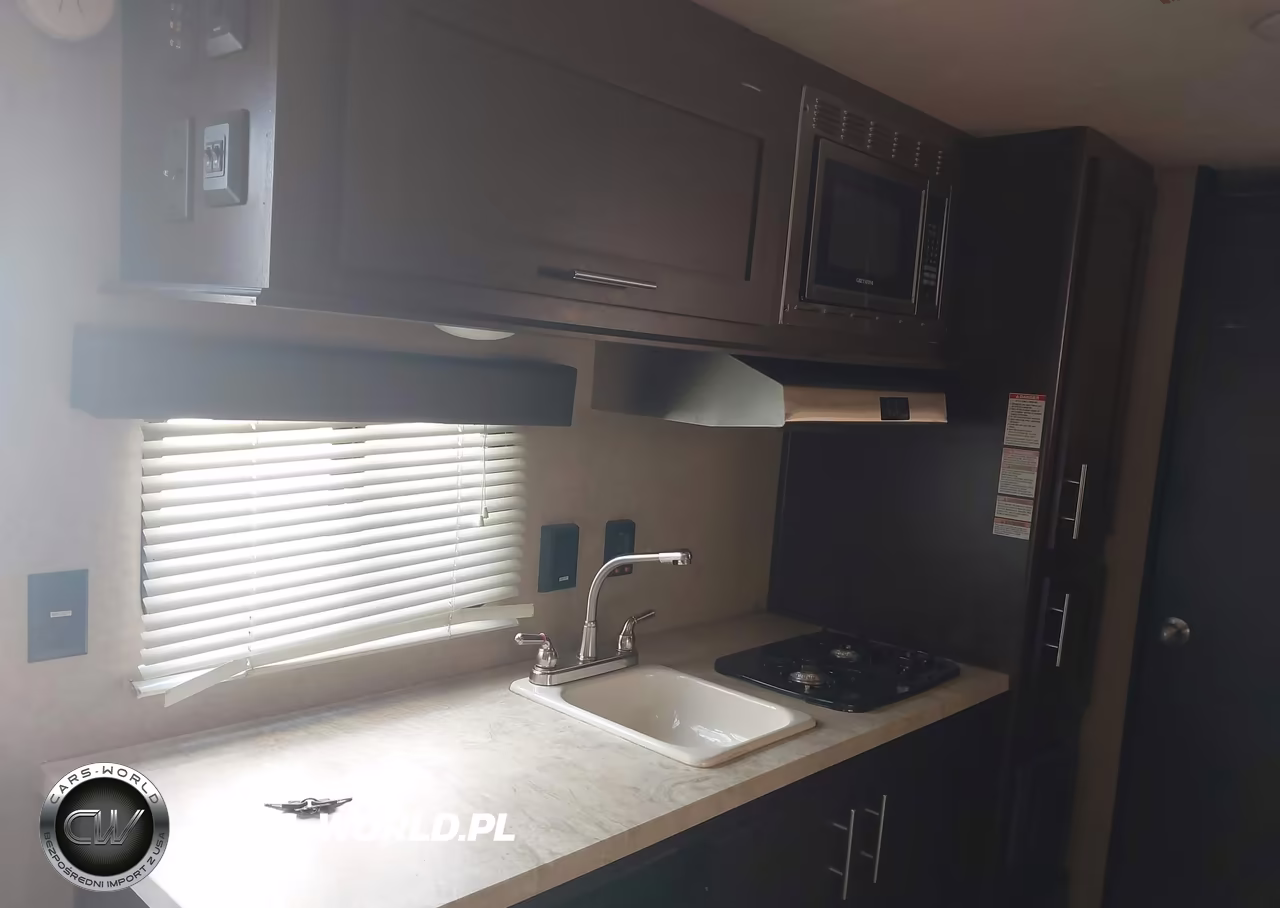 2018 Forest River Cherokee Wolf Pup 16Bhs Travel Trailer VIN:4X4TCK611JK044606 - 12