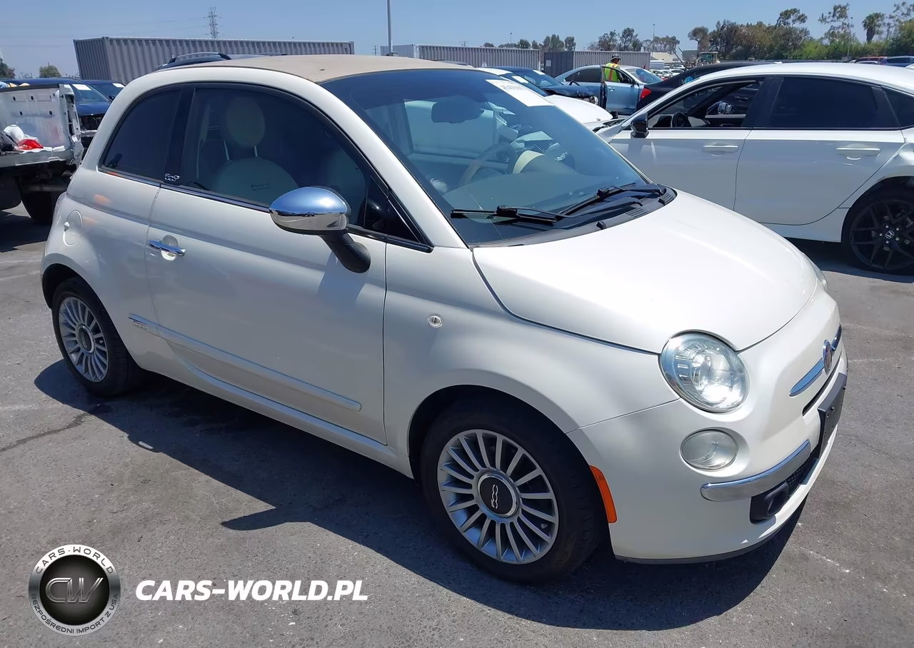 2012 Fiat 500C Lounge