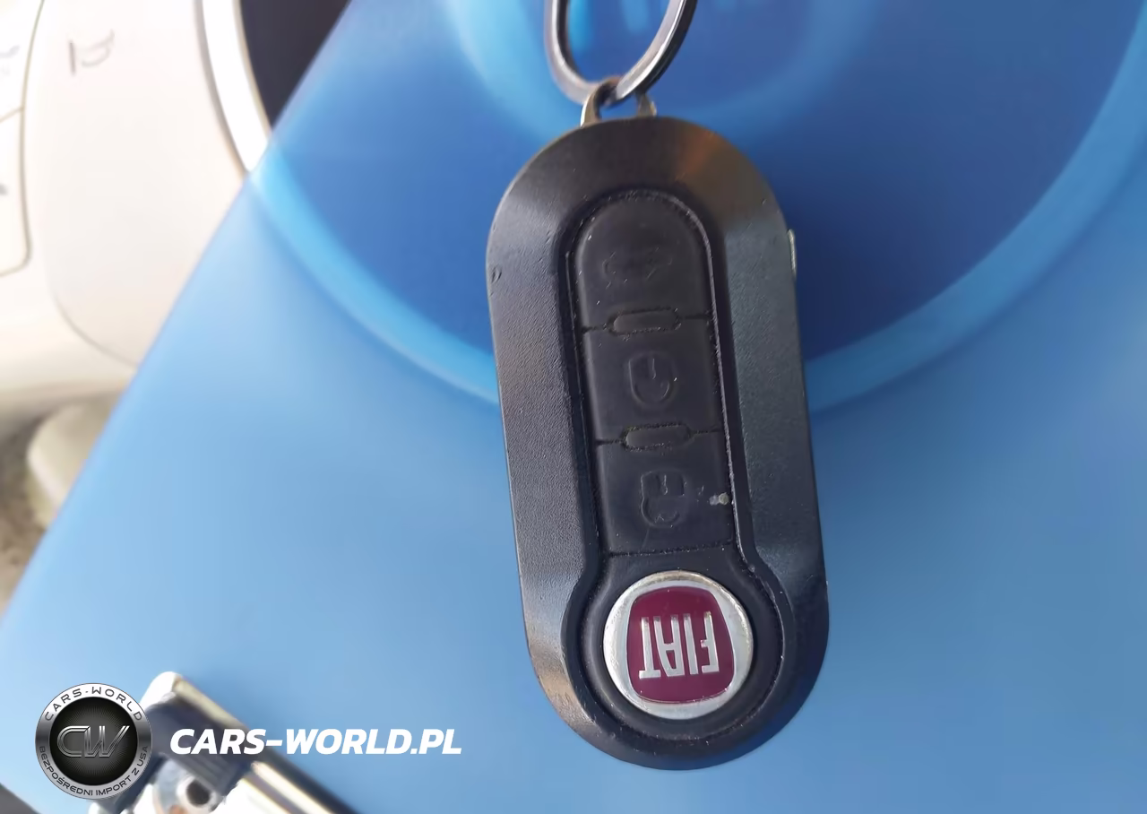 2012 Fiat 500C Lounge VIN:3C3CFFER4CT111183 - 11