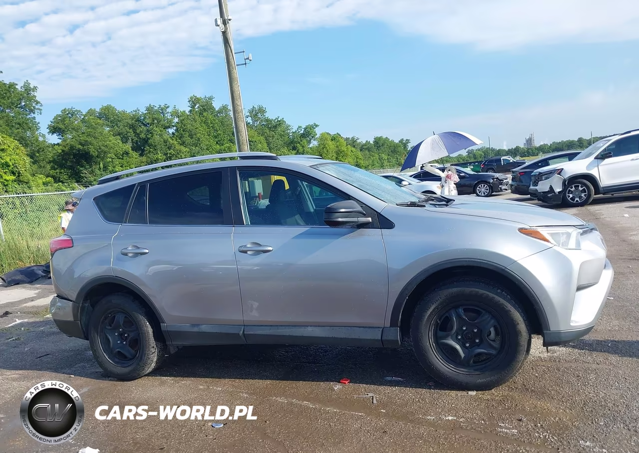 2016 Toyota Rav4 Le VIN:2T3ZFREV4GW304114 - 13