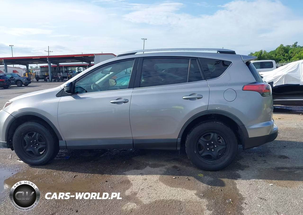 2016 Toyota Rav4 Le VIN:2T3ZFREV4GW304114 - 14