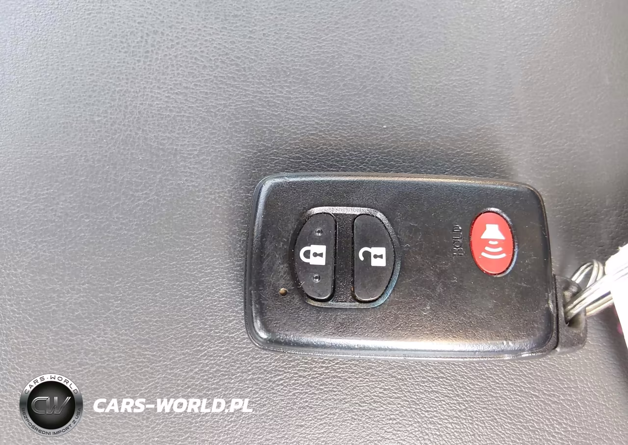 2013 Toyota Prius V Five VIN:JTDZN3EU5D3190968 - 11