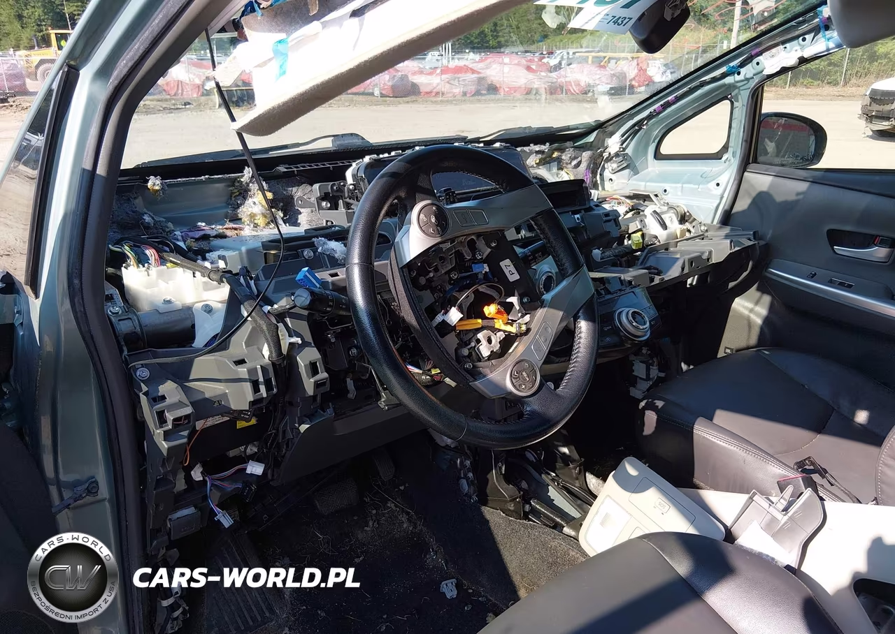 2013 Toyota Prius V Five VIN:JTDZN3EU5D3190968 - 6