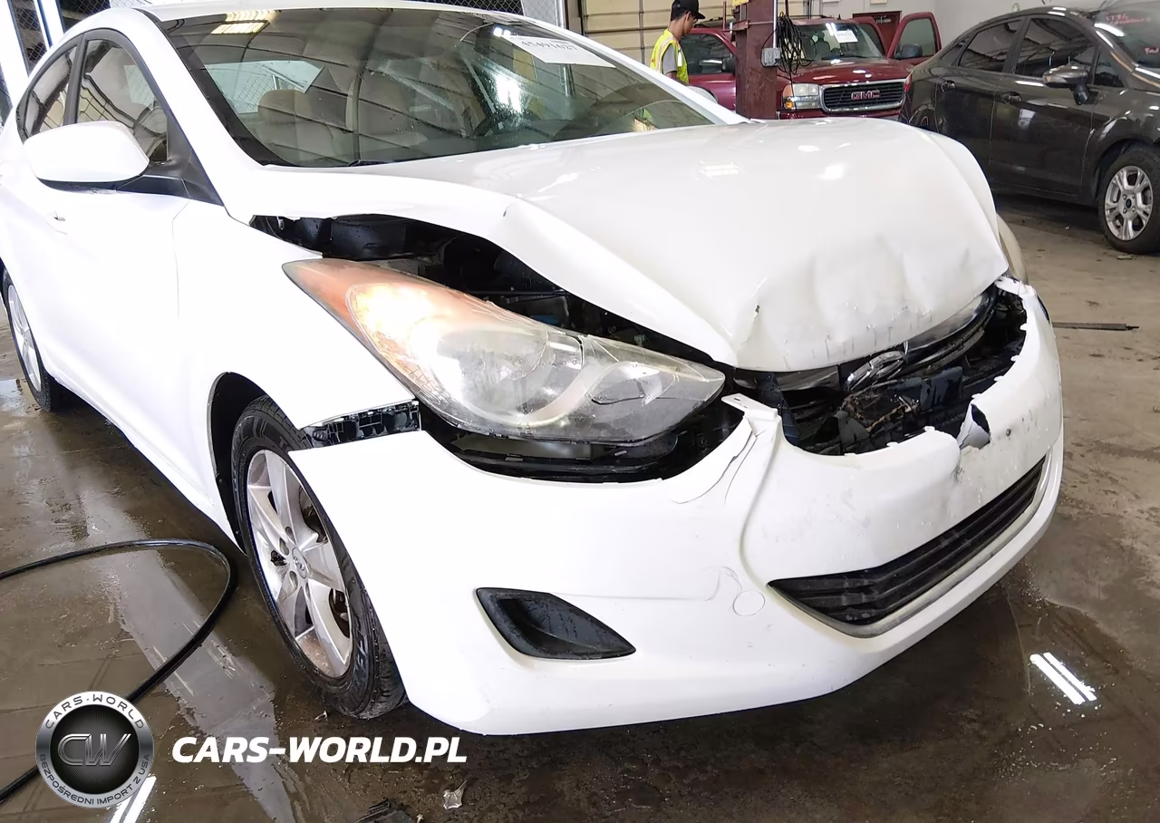 2013 Hyundai Elantra Gls VIN:5NPDH4AE1DH241814 - 17