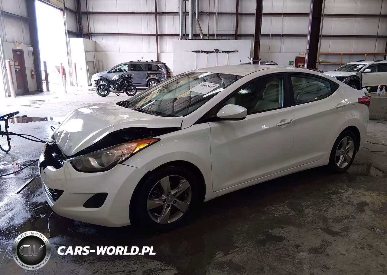 2013 Hyundai Elantra Gls VIN:5NPDH4AE1DH241814 - 2