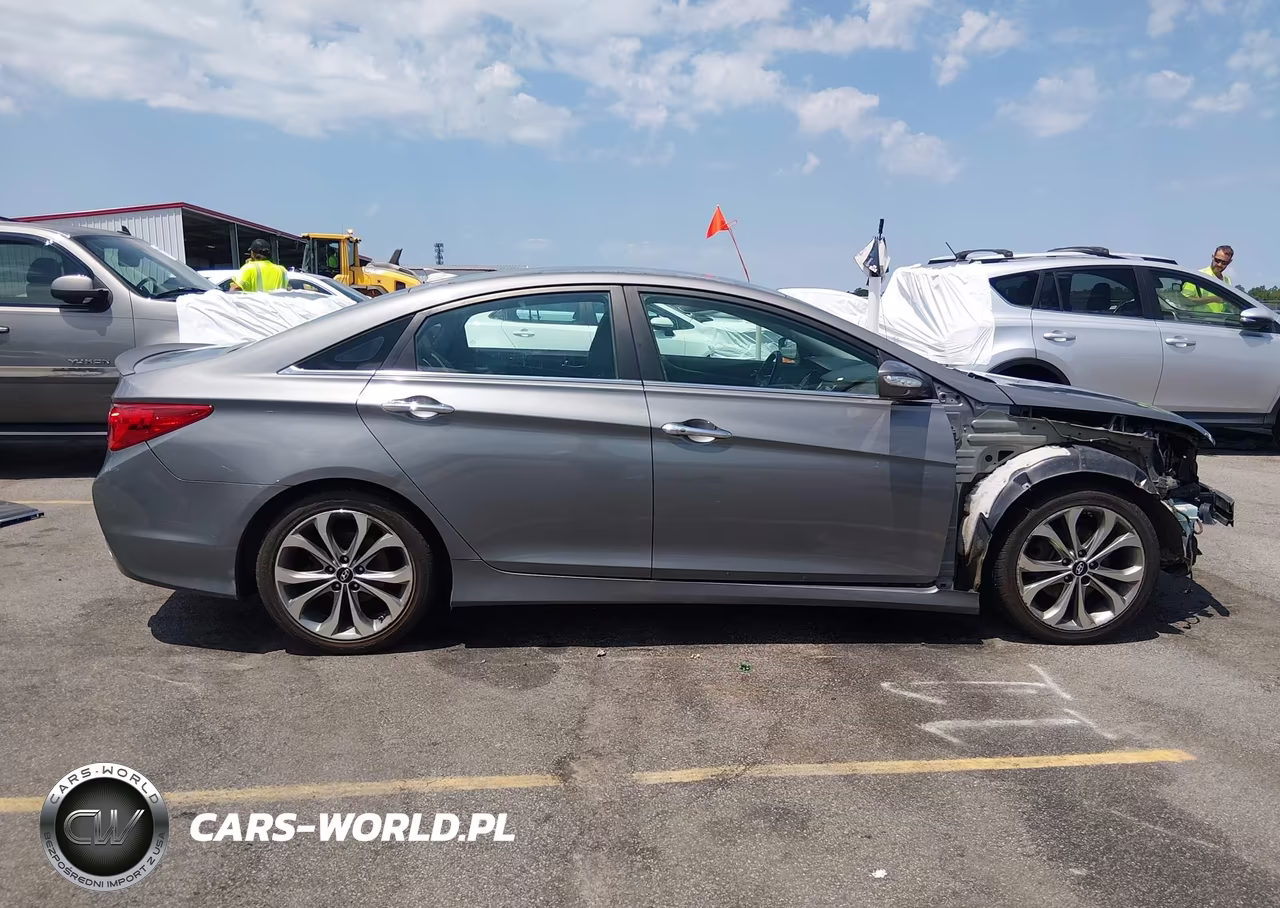 2014 Hyundai Sonata Se VIN:5NPEC4AC4EH920835 - 14
