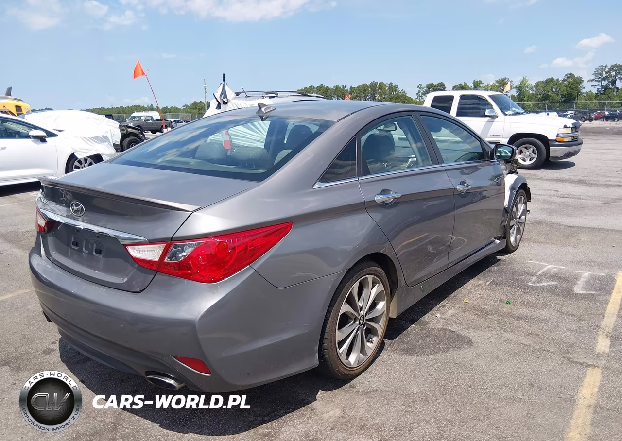 2014 Hyundai Sonata Se VIN:5NPEC4AC4EH920835 - 4