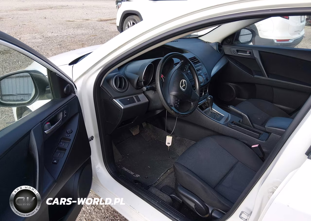 2011 Mazda Mazda3 I Touring VIN:JM1BL1VG6B1452883 - 14