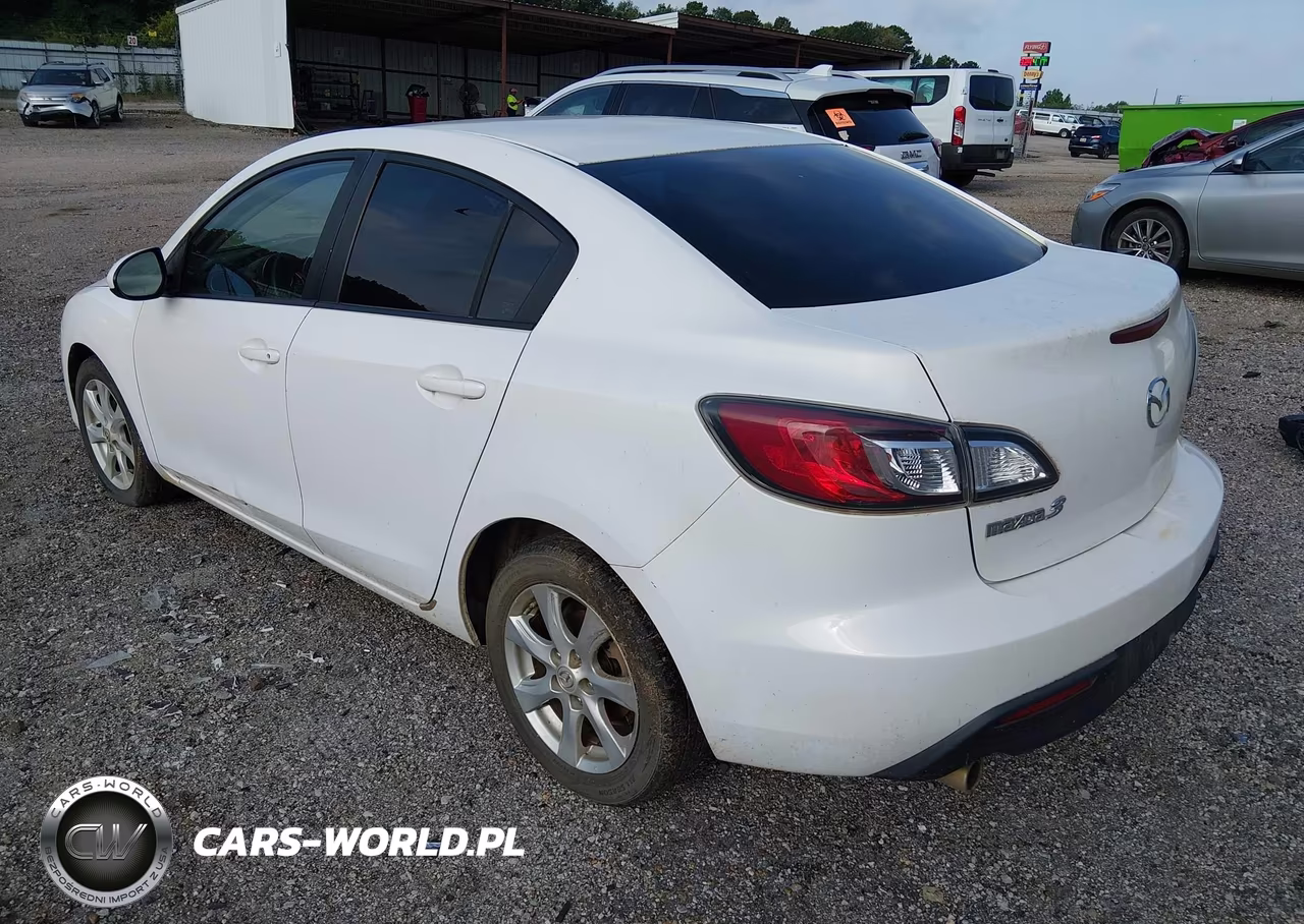 2011 Mazda Mazda3 I Touring VIN:JM1BL1VG6B1452883 - 3