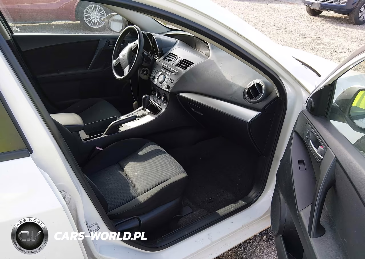 2011 Mazda Mazda3 I Touring VIN:JM1BL1VG6B1452883 - 5