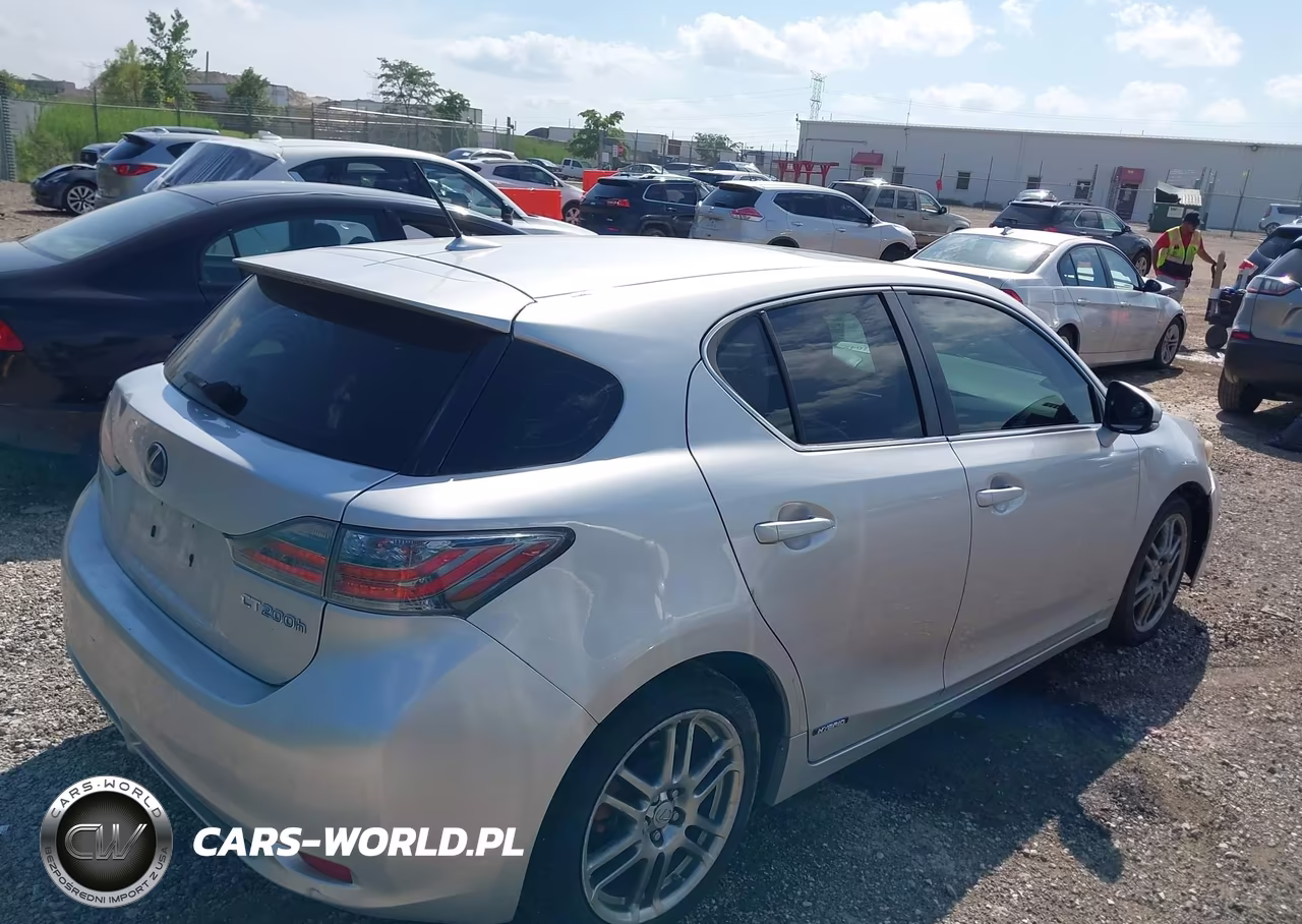 2013 Lexus Ct 200H VIN:JTHKD5BH5D2131110 - 4