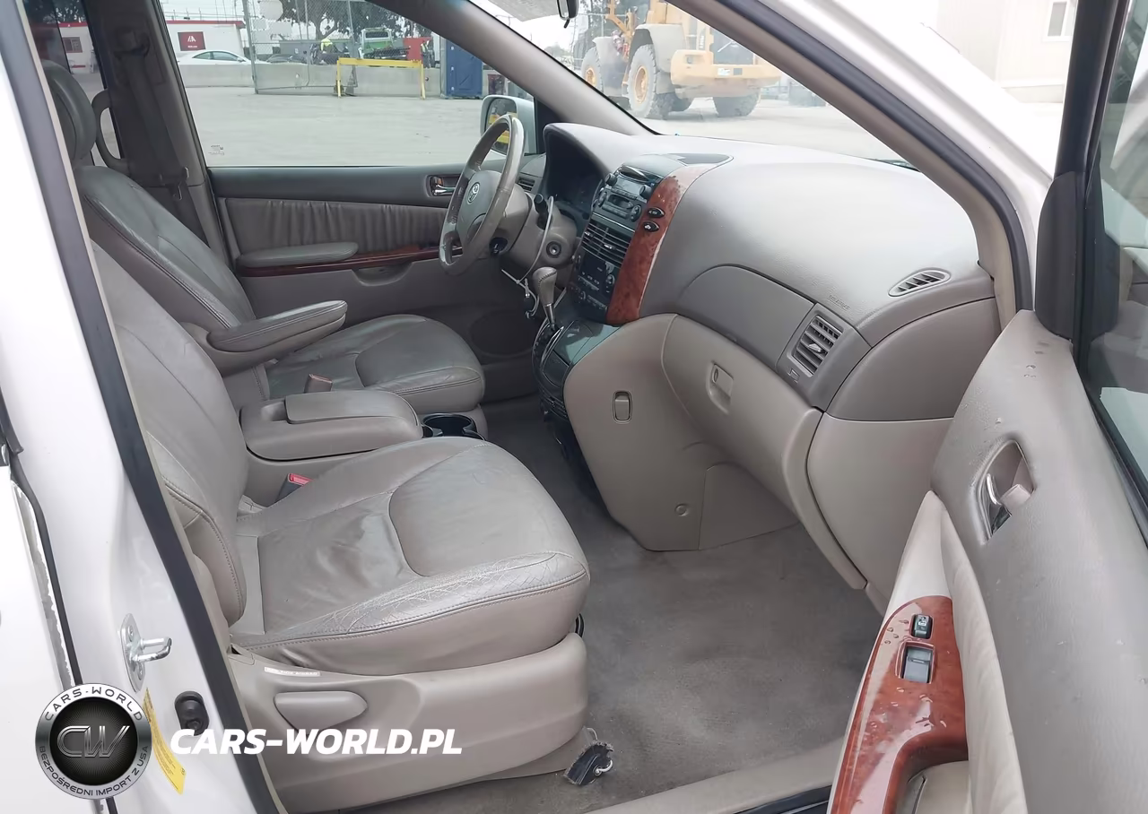 2004 Toyota Sienna Xle VIN:5TDZA22C74S107671 - 5