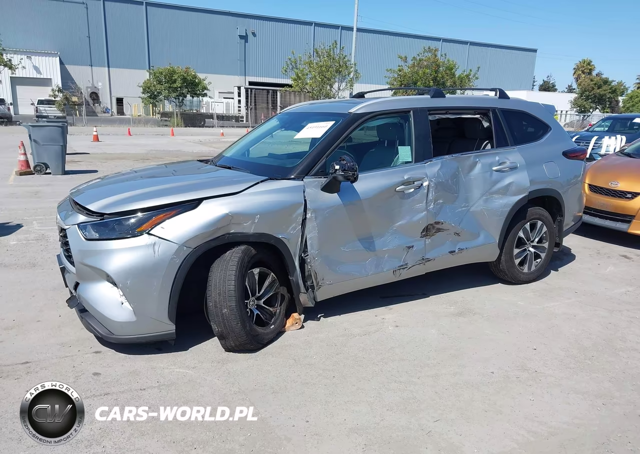 2025 Toyota Highlander Hybrid Xle VIN:5TDKBRCH7SS661839 - 6