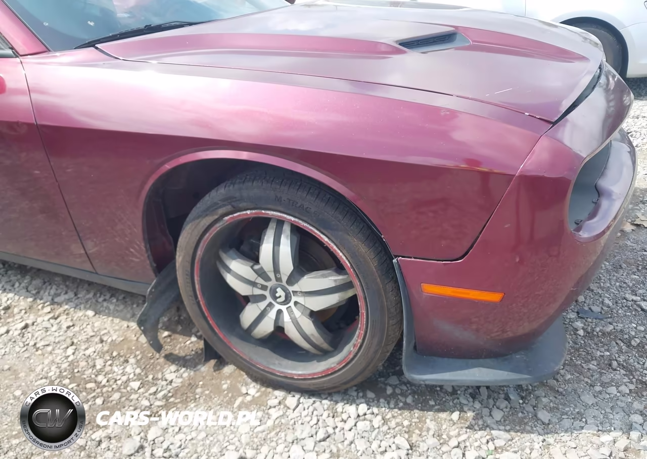 2020 Dodge Challenger Sxt VIN:2C3CDZAG0LH239926 - 18