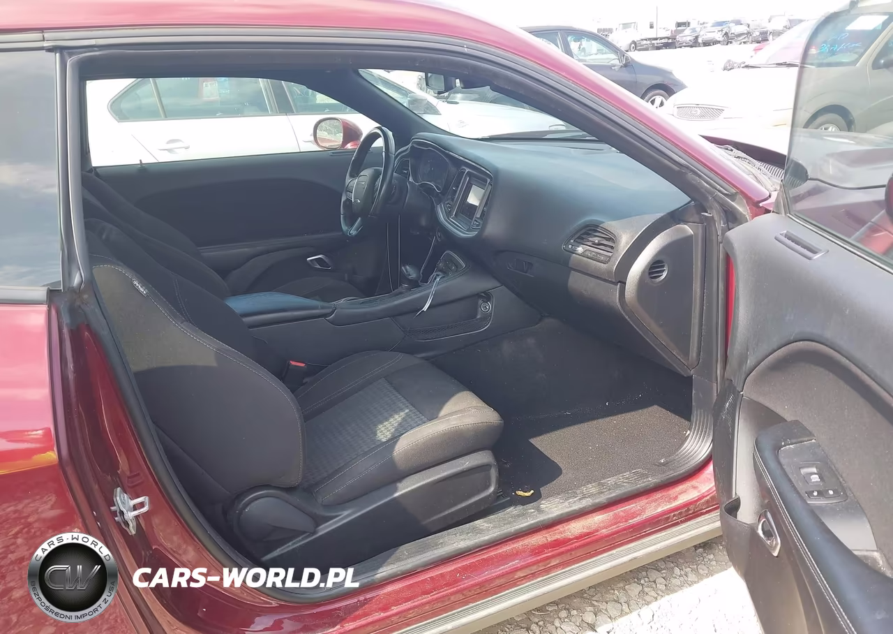 2020 Dodge Challenger Sxt VIN:2C3CDZAG0LH239926 - 5