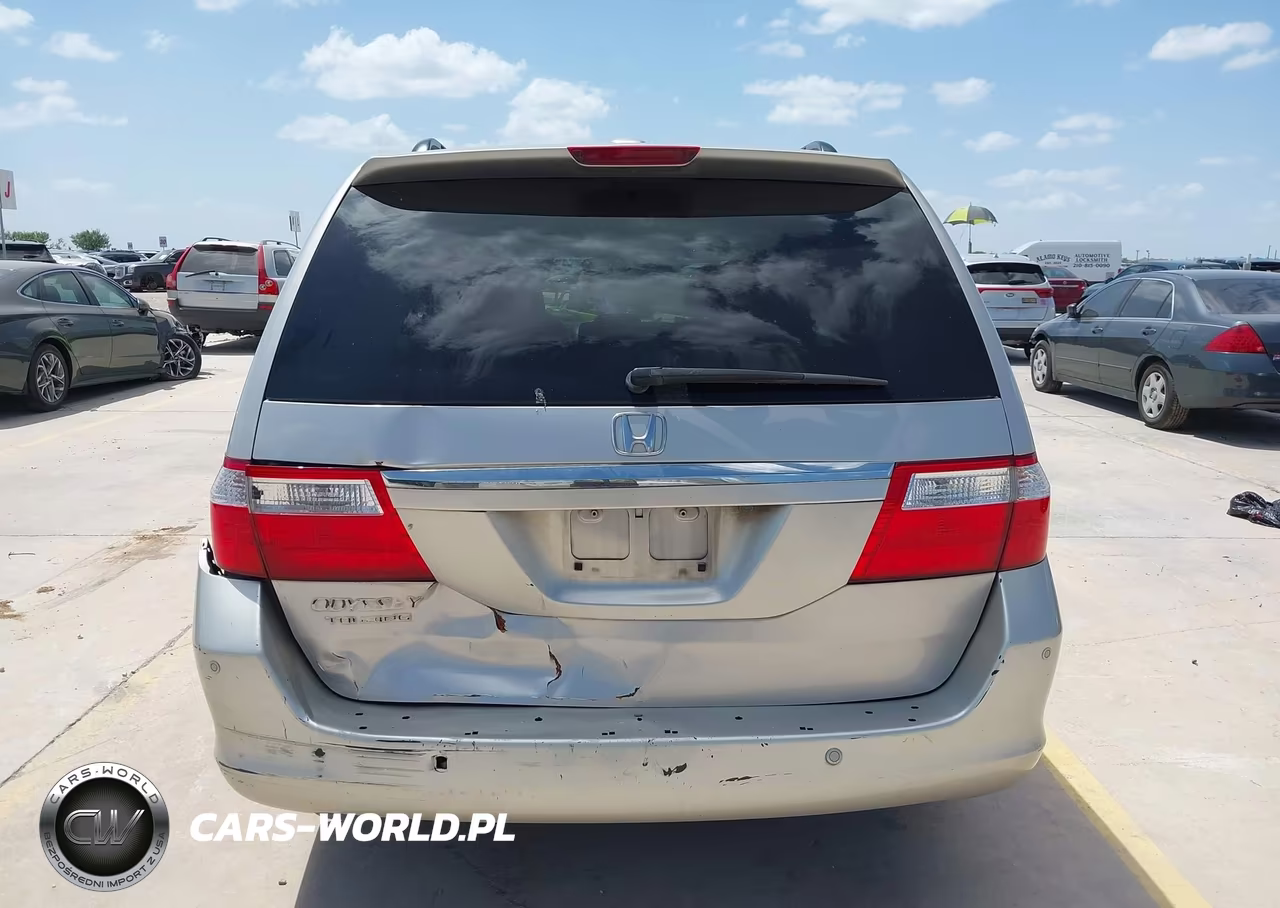 2007 Honda Odyssey Touring VIN:5FNRL38877B033728 - 16