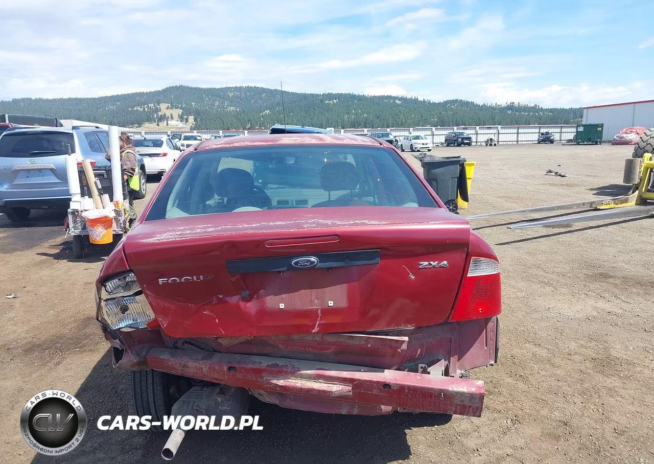 2005 Ford Focus Zx4 VIN:1FAFP34NX5W233326 - 17