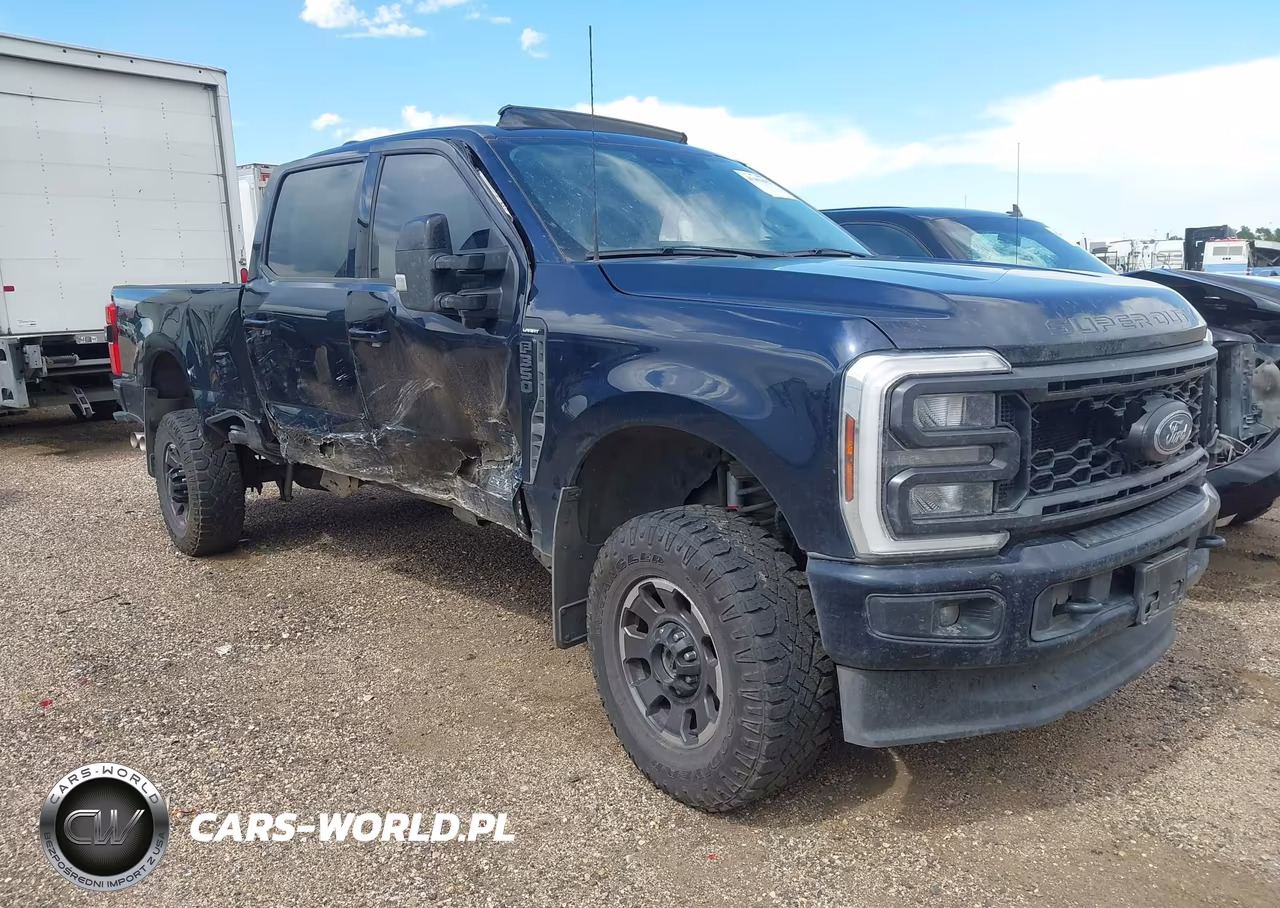 2024 Ford F-350 Lariat – zdjęcie 1 z 15