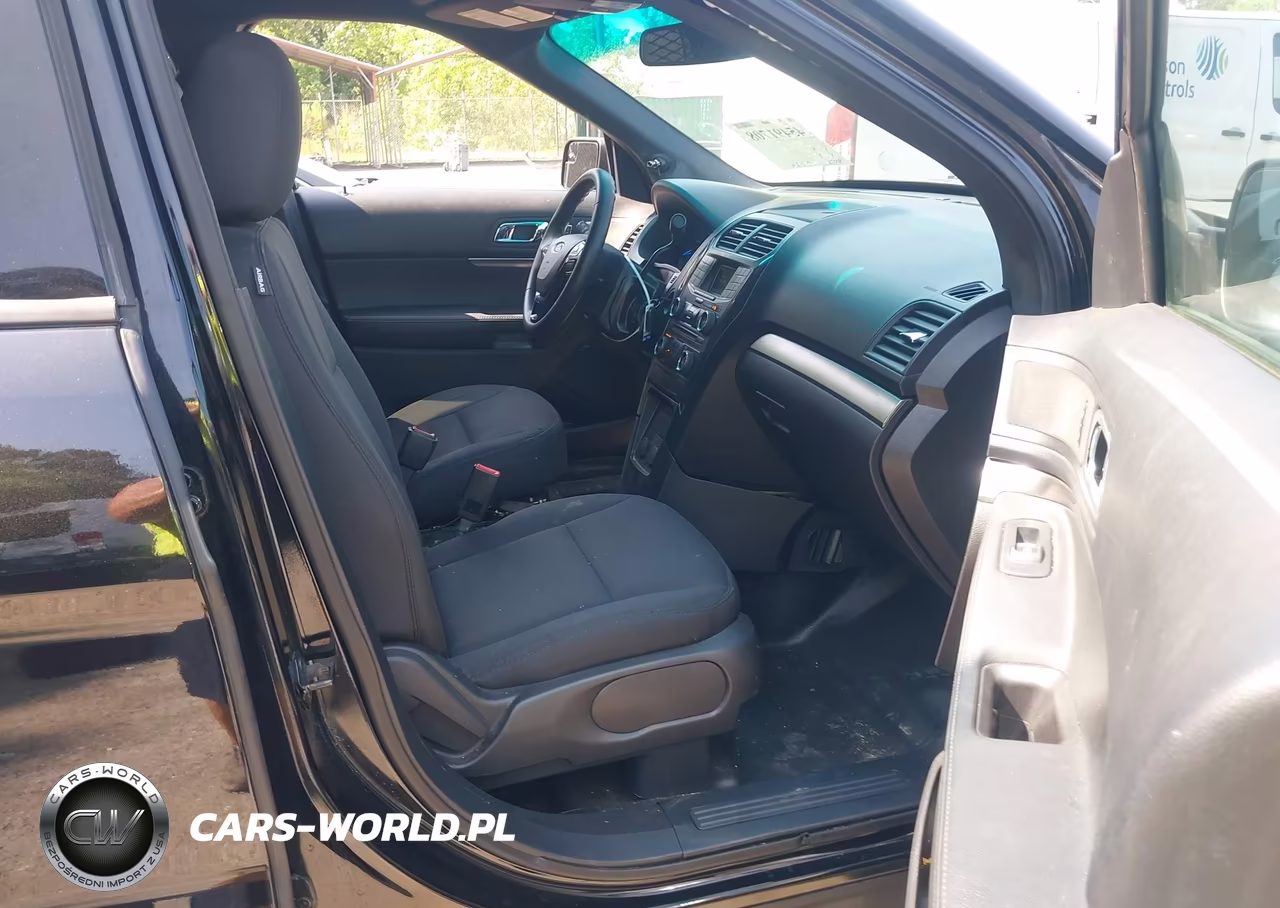 2017 Ford Utility Police Interceptor VIN:1FM5K8AR4HGB71697 - 5