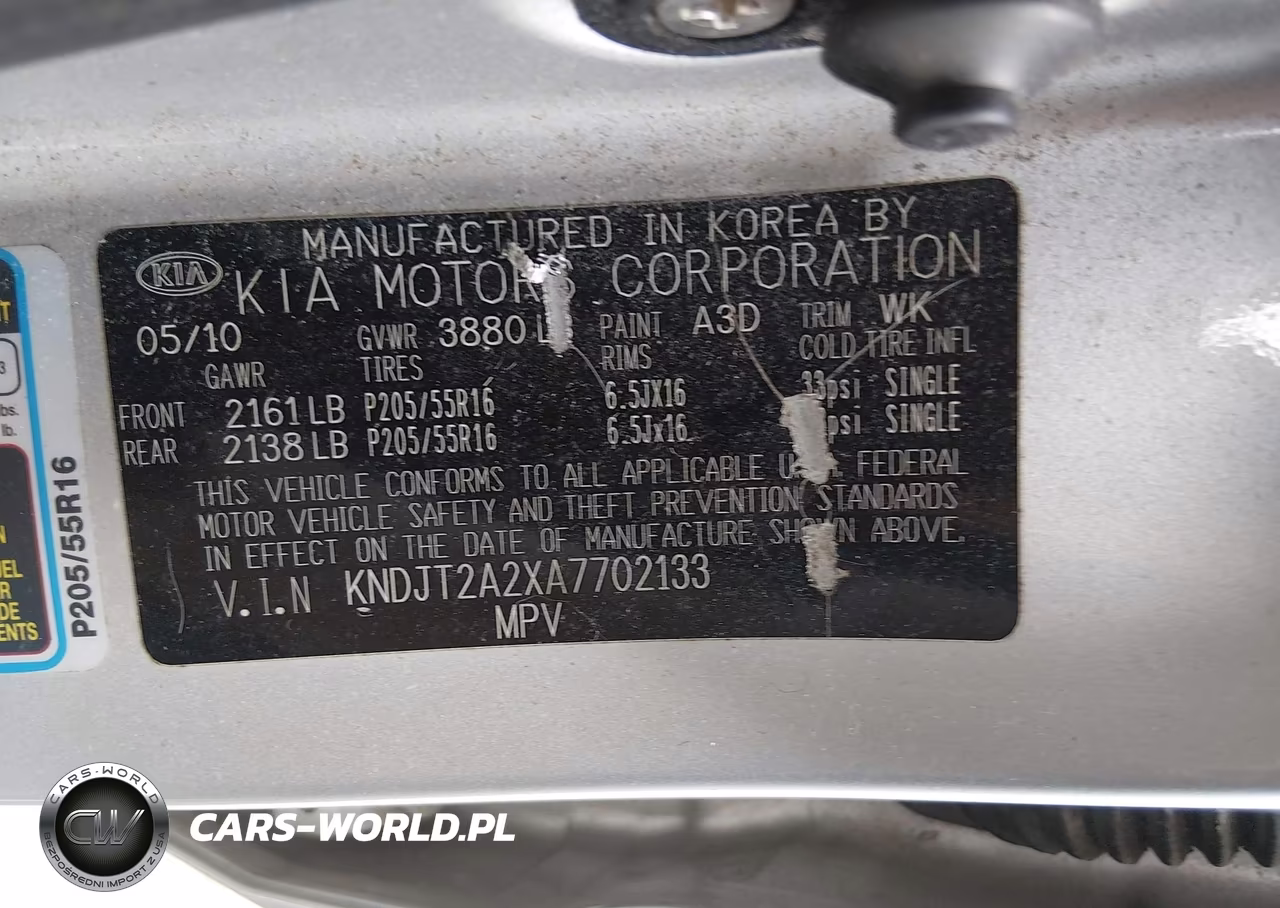 2010 Kia Soul + VIN:KNDJT2A2XA7702133 - 9