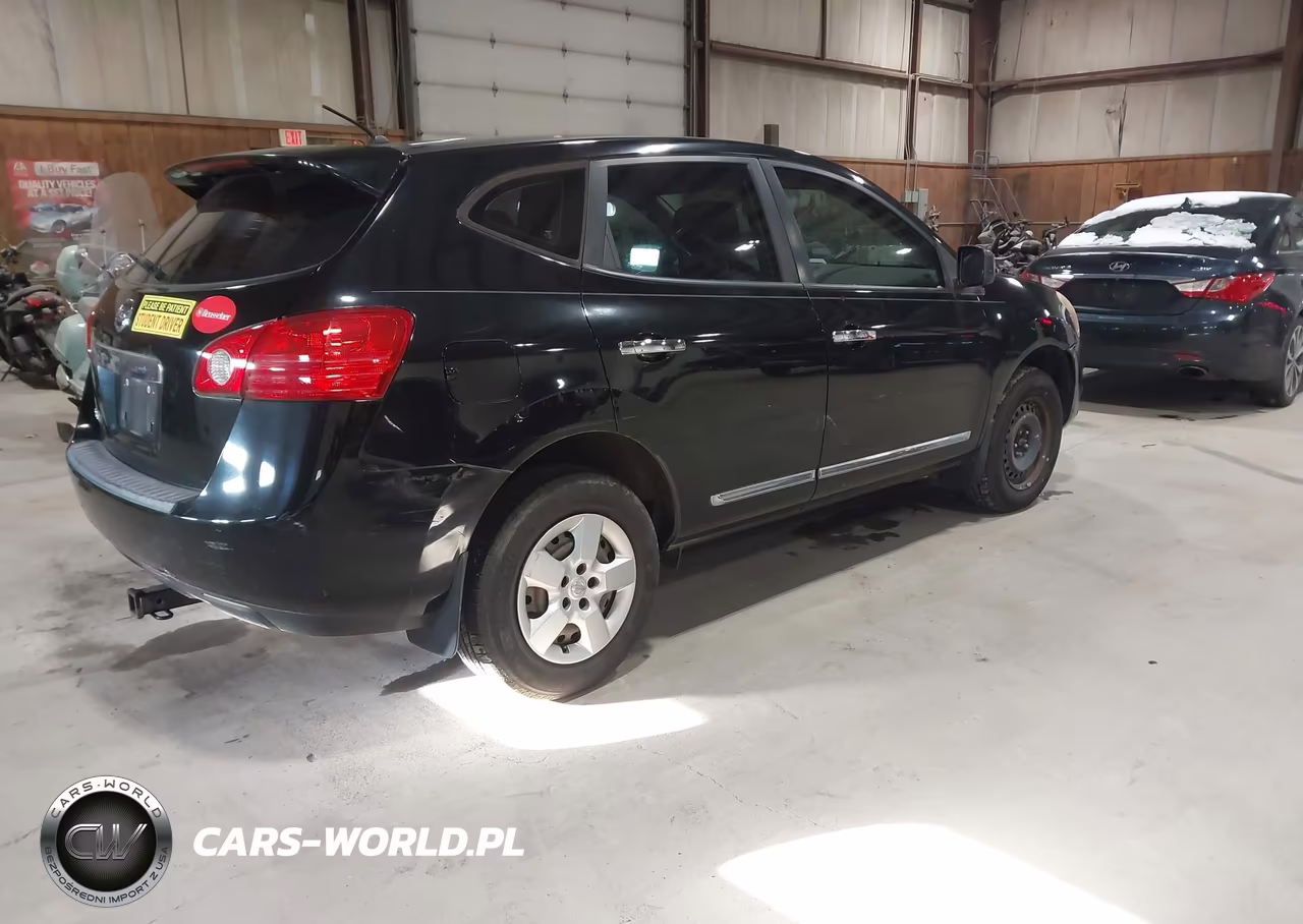 2011 Nissan Rogue S VIN:JN8AS5MTXBW572472 - 4