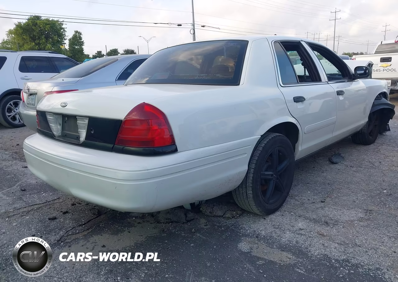 2008 Ford Crown Victoria Police-Police Interceptor VIN:2FAFP71V68X137438 - 4